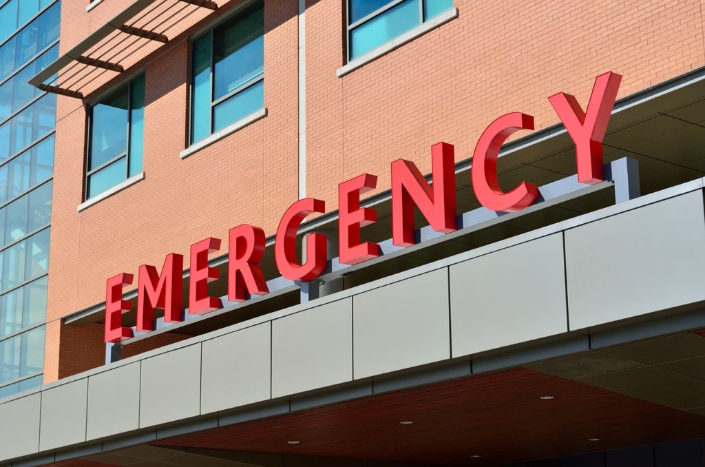 emergency, emergency services, hospital-1137137.jpg
